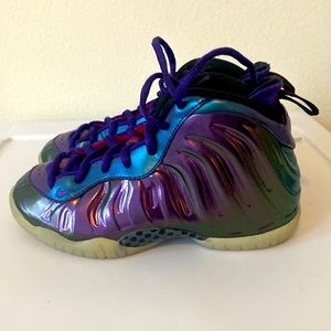 Nike Little Foam Posite. Size 13c. Purple 💜 Rarely worn!